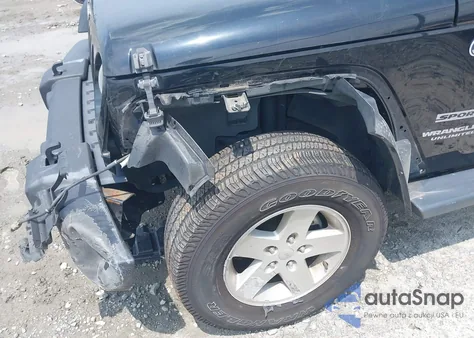 2017 Jeep Wrangler Unlimited Sport 4X4 from USA, damaged, VIN 1C4BJWDG6HL699547